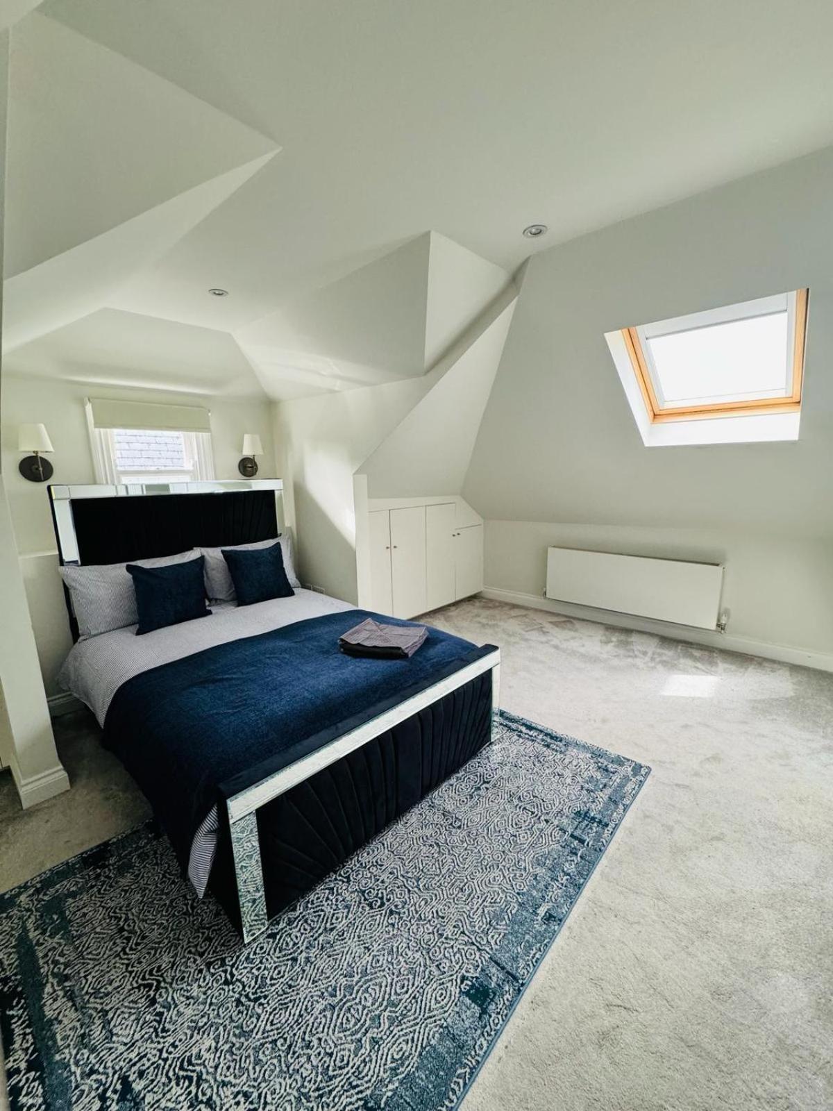 Апартаменты Stunning Flat In Chiswick *