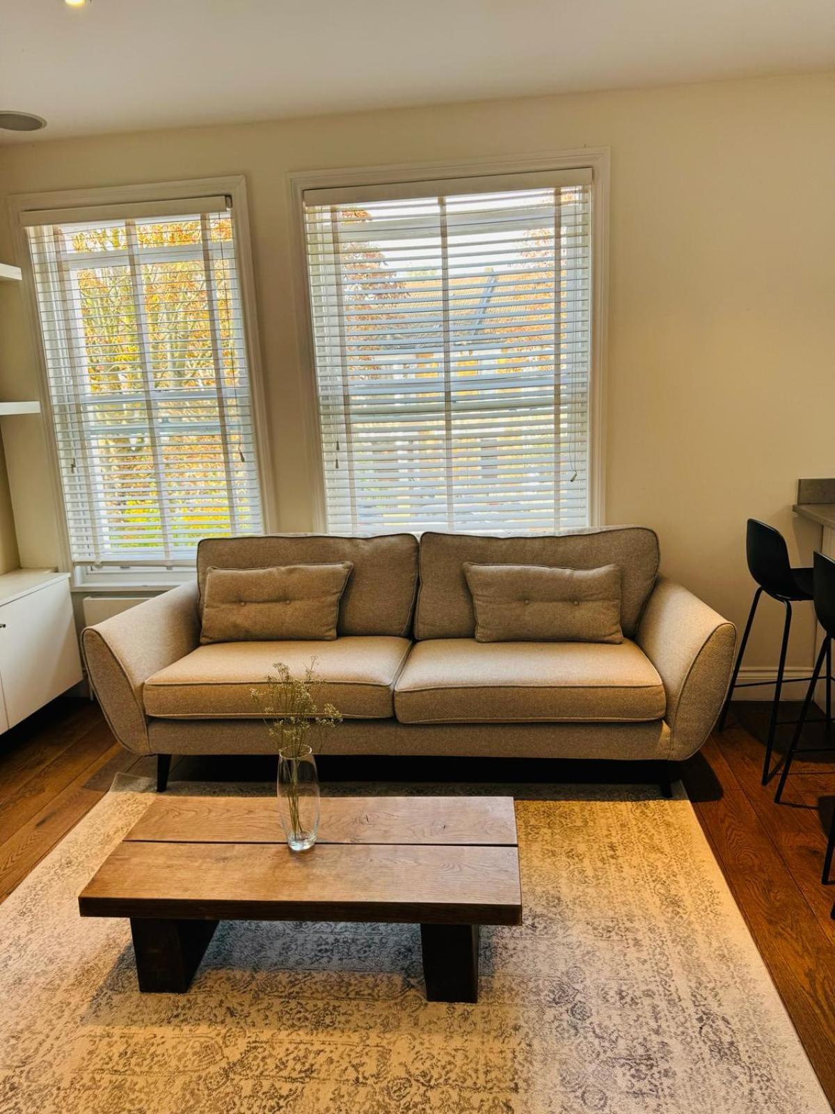 Апартаменты Stunning Flat In Chiswick